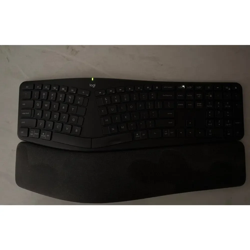 Logitech ERGO K860 Unifying Wireless & Bluetooth Ergonomic Keyboard PC/MAC